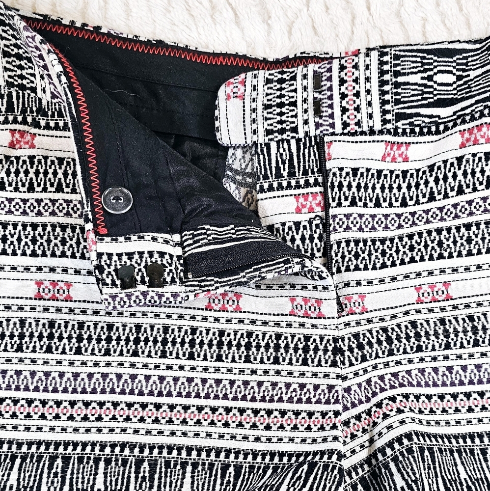 Aztec Pattern Shorts - Picture 4 of 9